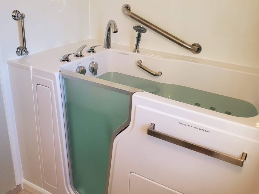 Walk-In Bathtub Image